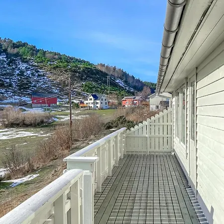 Appartement Lovely In Ellingsoy
